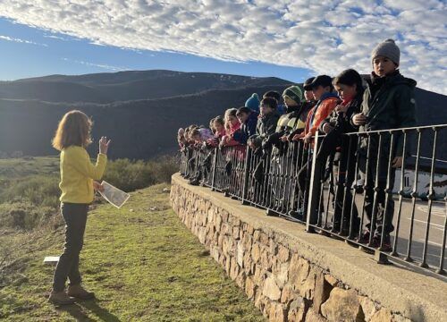 Talleres de Geología y Geomorfología Glaciar con Centros Educativos en el Valle de Campoo en 2025