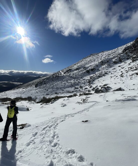 Semana Santa con raquetas de nieve en Cantabria. Broche de oro a la temporada de invierno 2026