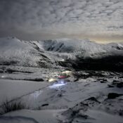 Raquetada nocturna con luna llena en Cantabria Alto Campoo